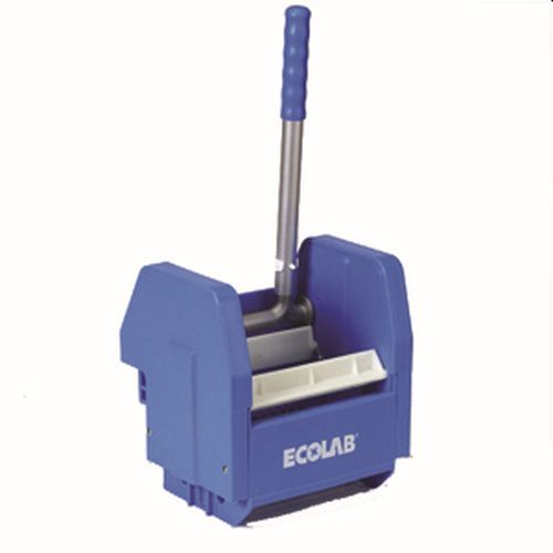 Ecolab Kunststoffpresse