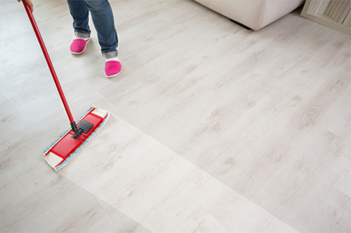 Laminatboden reinigen